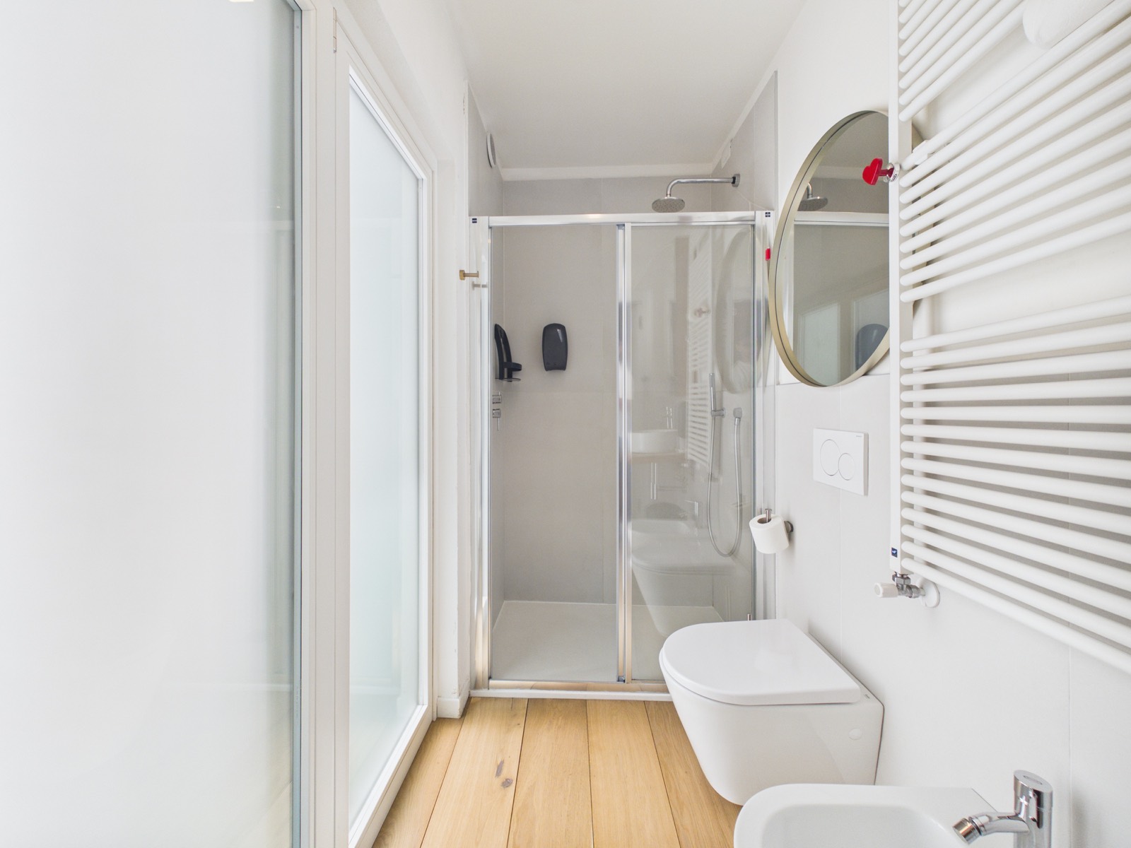 Bagno privato con doccia